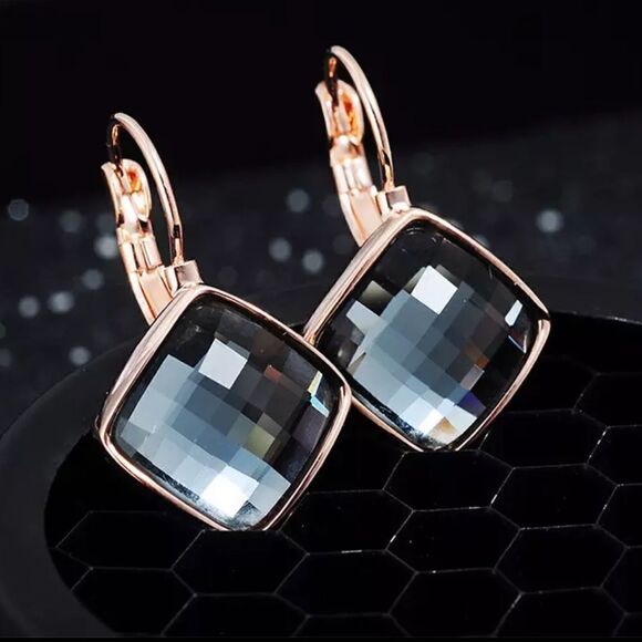#44 NEW Dark Topaz Crystal Gemstone Earrings - Picture 2 of 8